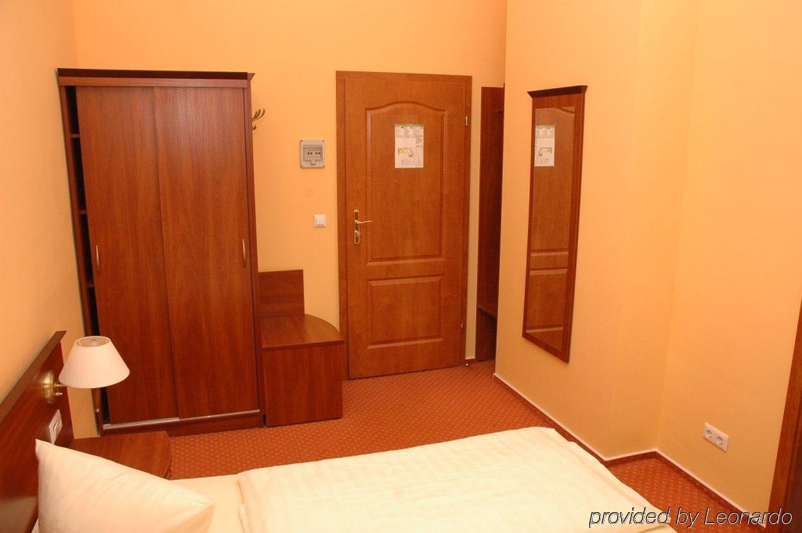 Rewari Hotel Berlin Berlim Quarto foto